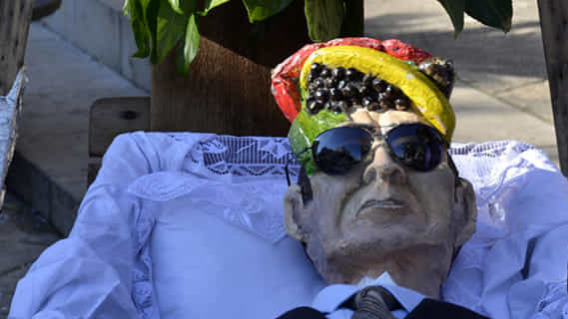 Paolino: La Maschera Simbolo del Carnevale Griko